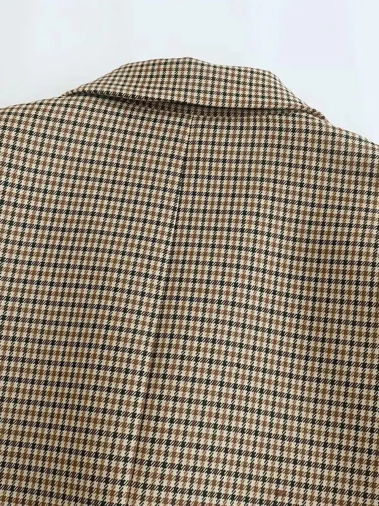 Blazer elegante a cuadros